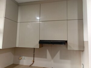 Furnished Amenities in 2 BHK Apartment at One Hiranandani Park, Ghodbunder Road – for Rent