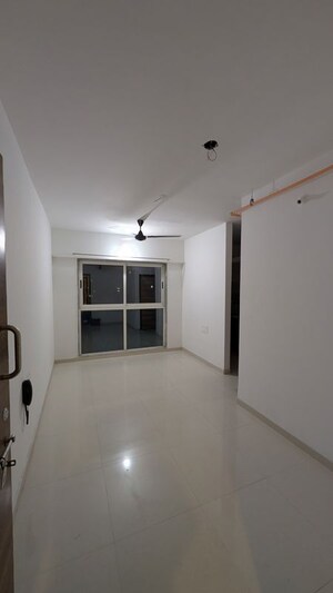 Room in 1 BHK Apartment at Marathon NeoSkies, Utkarsh Nagar – for Rent