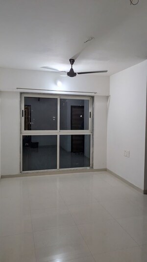 1 BHK Apartment For Rent in Marathon NeoSkies, Utkarsh Nagar