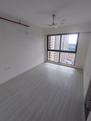 Room in 3 BHK Apartment at Runwal Bliss, Kanjurmarg East – for Rent