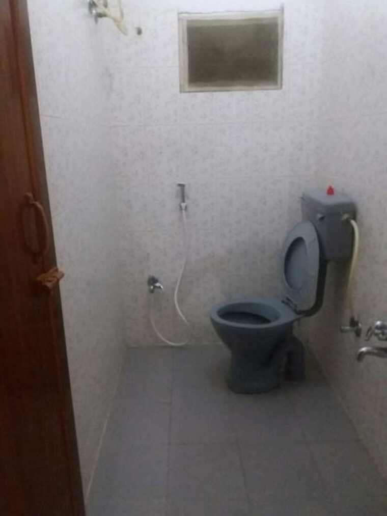 Bathroom, nagavara 2 Bedroom 900 Sq.Ft. Apartment In Nagavara Bangalore 10663768