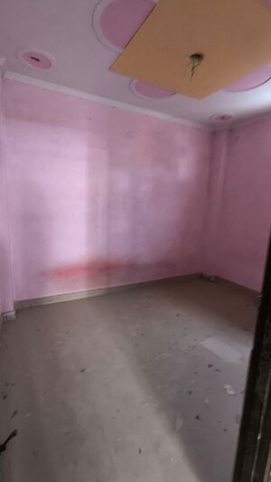 Room in  Builder Floor at Uttam Nagar – for Sale