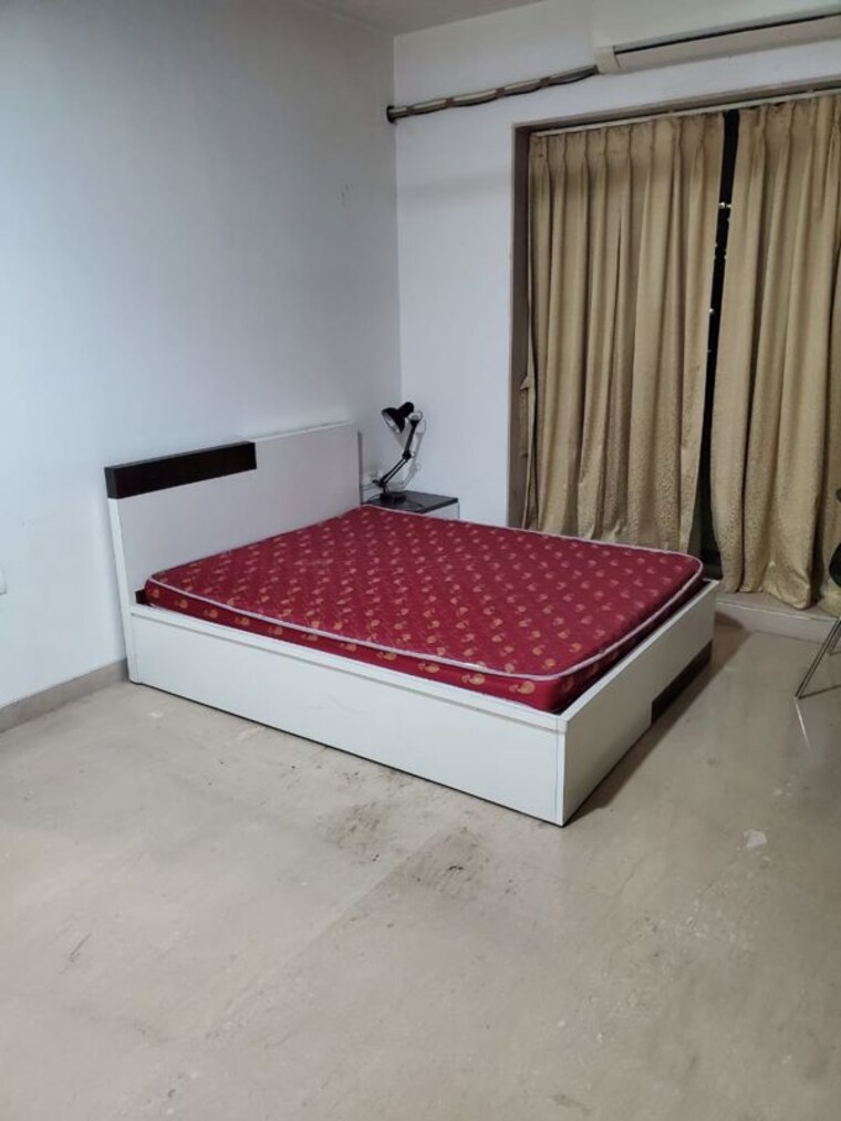 Bedroom, lake-front-solitaire 4 Bedroom 3200 Sq.Ft. Apartment In Powai Mumbai 10663780