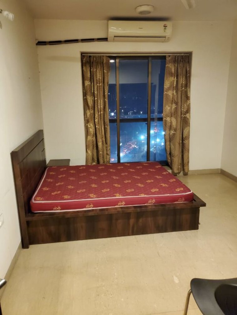 Bedroom, lake-front-solitaire 4 Bedroom 3200 Sq.Ft. Apartment In Powai Mumbai 10663780