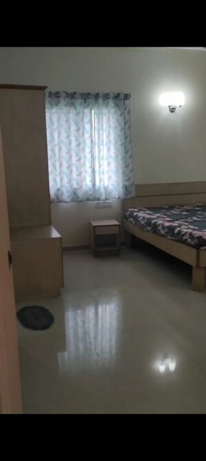 Bedroom in 2 BHK Apartment at Sindhi Colony Ulsoor, Halasuru – for Rent