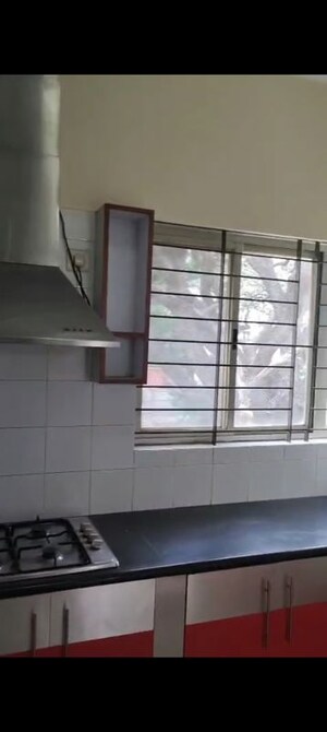 Staircase in 2 BHK Apartment at Sindhi Colony Ulsoor, Halasuru – for Rent
