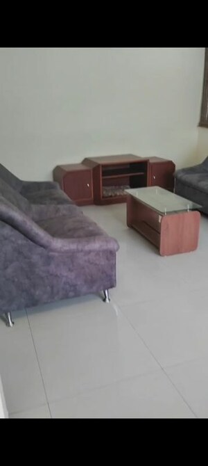 Living Room in 2 BHK Apartment at Sindhi Colony Ulsoor, Halasuru – for Rent