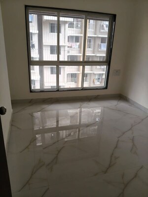 Room in 1 BHK Apartment at Jai Gajanan CHS, Borivali West – for Rent