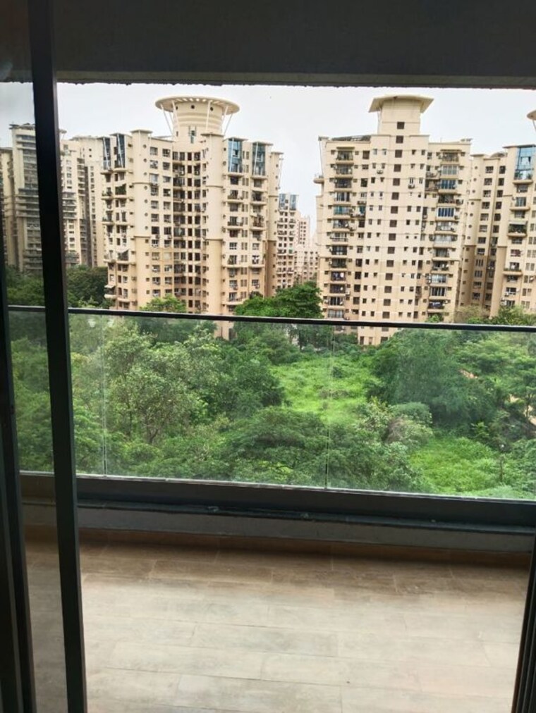 Balcony, shapoorji-pallonji-vicinia 3 Bedroom 1068 Sq.Ft. Apartment In Powai Mumbai 10663806