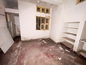 Room in  Apartment at Jayanagar – for Sale