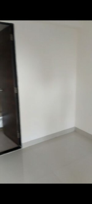 Room in 1 BHK Apartment at DGS Sheetal Tapovan, Malad East – for Rent