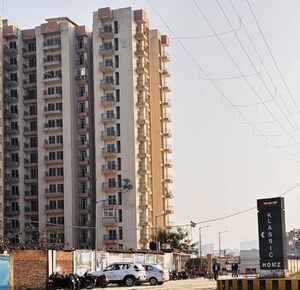  Apartment – Exterior View View at Raj Nagar Extension - for Sale