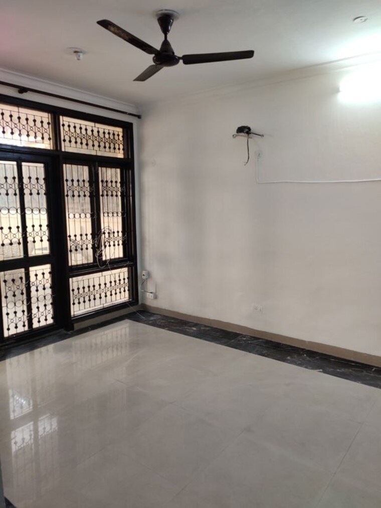 Room, ansal-oriental-villa 3.5 Bedroom 2000 Sq.Ft. Builder Floor In Sushant Lok Iii Gurgaon 10663850
