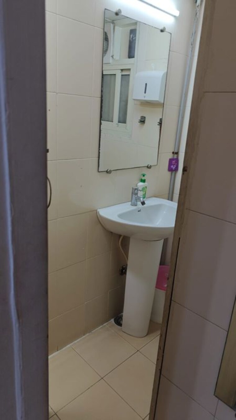 Bathroom, gbs-lavelle Commercial Office Space 1200 Sq.Ft. In Richmond Town Bangalore 10663864