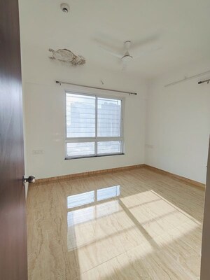 Room in 1 BHK Apartment at VTP Leonara, Mahalunge – for Rent