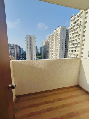Bathroom in 1 BHK Apartment at VTP Leonara, Mahalunge – for Rent