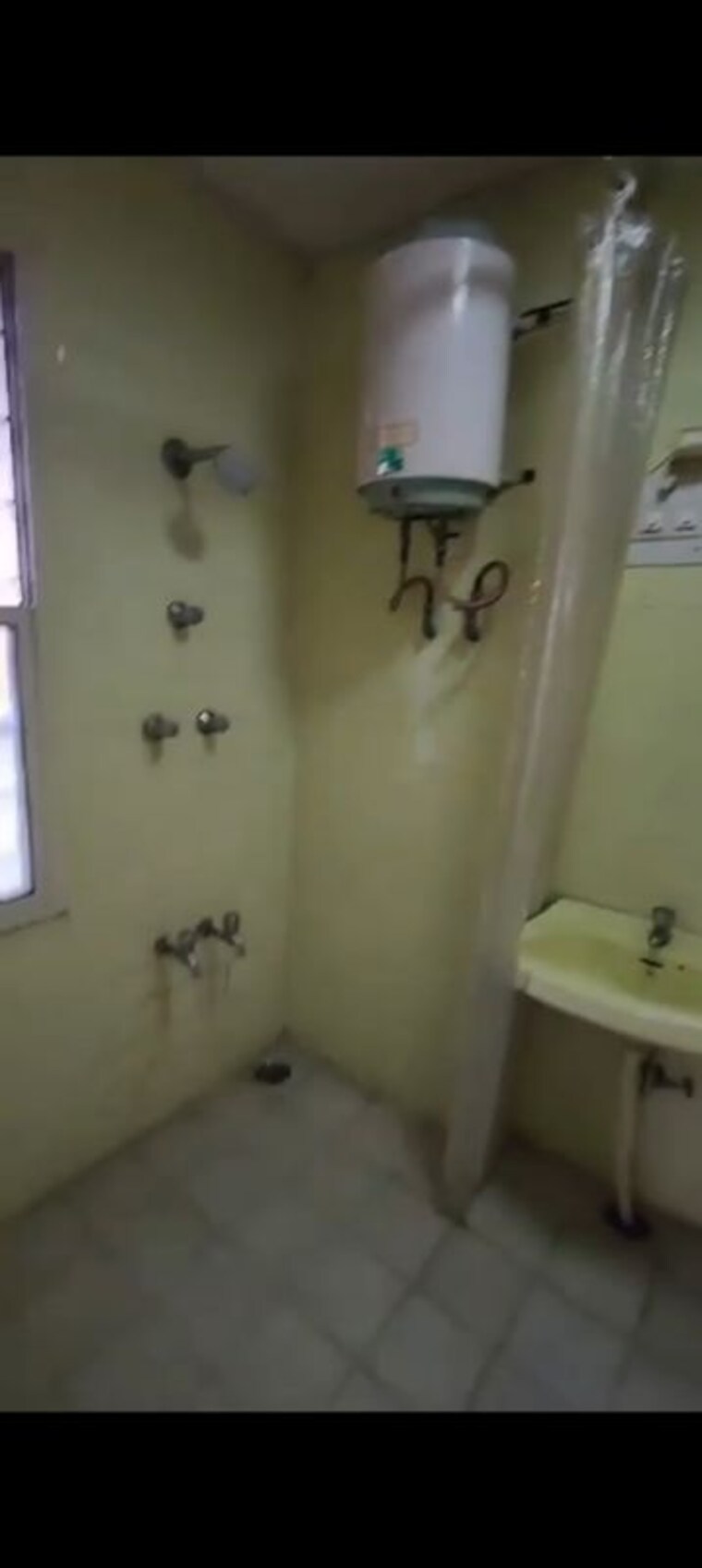 Bathroom, casa-lavelle 3 Bedroom 1700 Sq.Ft. Apartment In Lavelle Road Bangalore 10663899