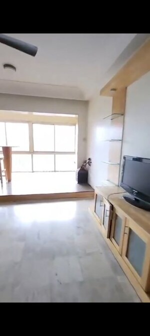 Room in 3 BHK Apartment at Casa Lavelle, Lavelle Road – for Rent
