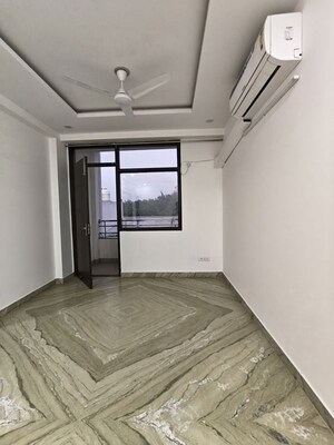 3 BHK Builder Floor For Rent in Malviya Nagar