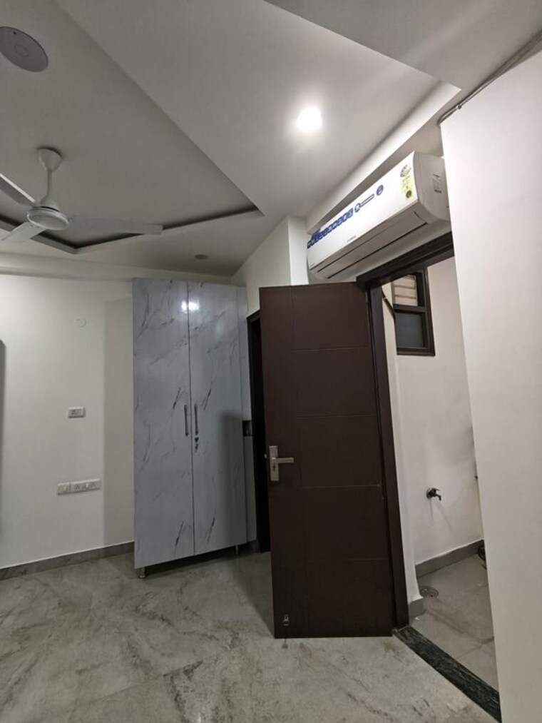undefined, malviya nagar 3 Bedroom 1500 Sq.Ft. Builder Floor In Malviya Nagar Delhi 10663920