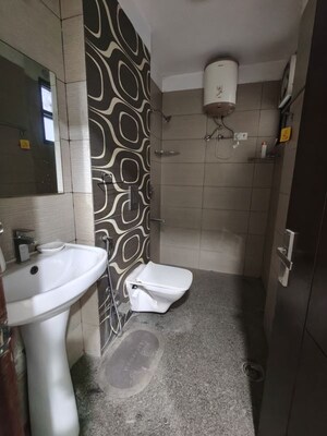 Bathroom in 3 BHK Builder Floor at Malviya Nagar – for Rent