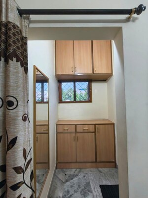 Furnished Amenities in 2 BHK Apartment at Sri Venkatramana Apartment, Somajiguda – for Rent
