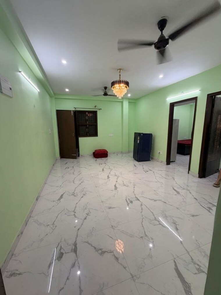 Bedroom, sarita vihar 2 Bedroom 850 Sq.Ft. Apartment In Sarita Vihar Delhi 10663983