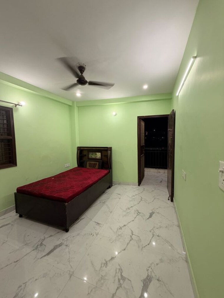 Bedroom, sarita vihar 2 Bedroom 850 Sq.Ft. Apartment In Sarita Vihar Delhi 10663983