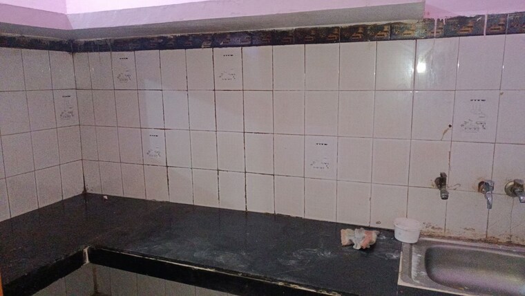 Kitchen, vaishali sector 3 1 RK 300 Sq.Ft. Builder Floor In Vaishali Sector 3 Ghaziabad 10664014
