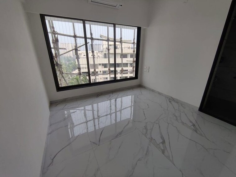 Balcony, thapar-suburbia 3 Bedroom 1100 Sq.Ft. Apartment In Chembur Mumbai 10664020
