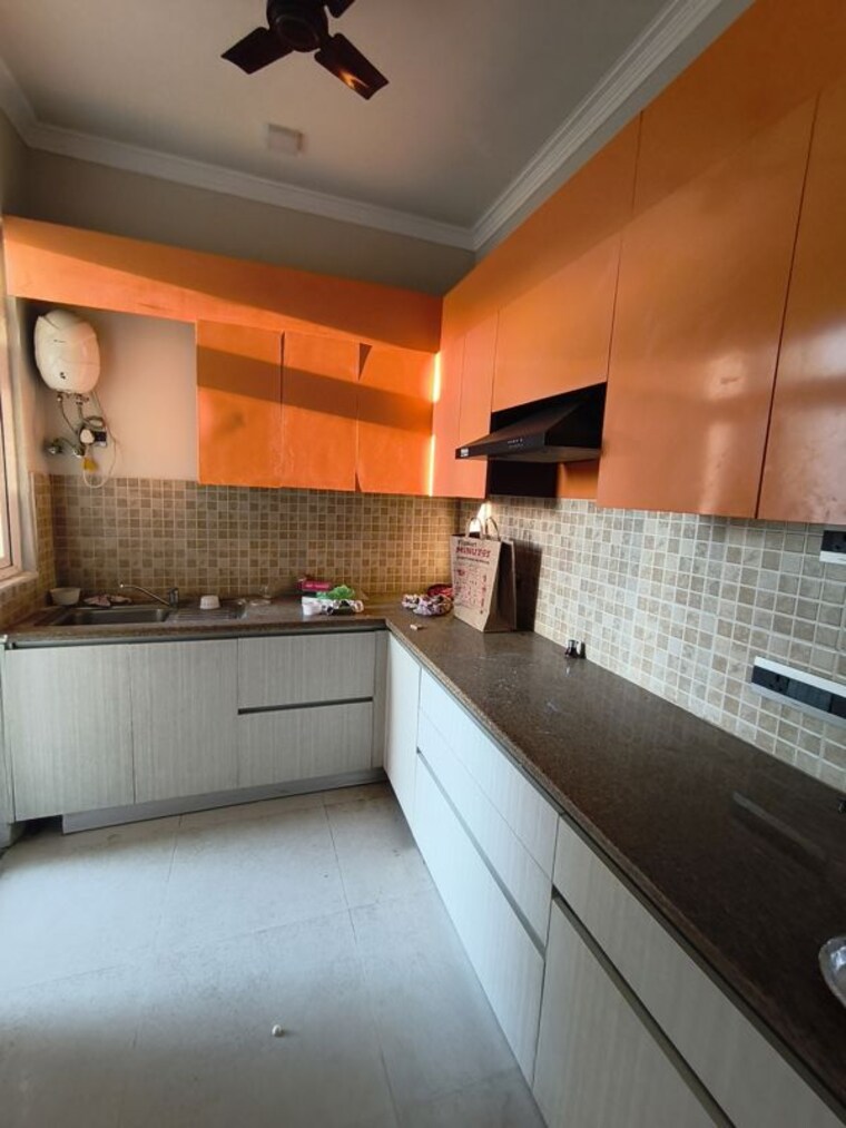 Kitchen, central-park-flower-valley 2.5 Bedroom 1093 Sq.Ft. Builder Floor In Sohna Sector 33 Gurgaon 10663996