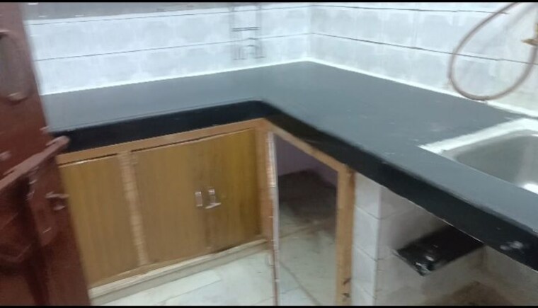 Kitchen, vaishali sector 2 2 Bedroom 970 Sq.Ft. Builder Floor In Vaishali Sector 2 Ghaziabad 10664028