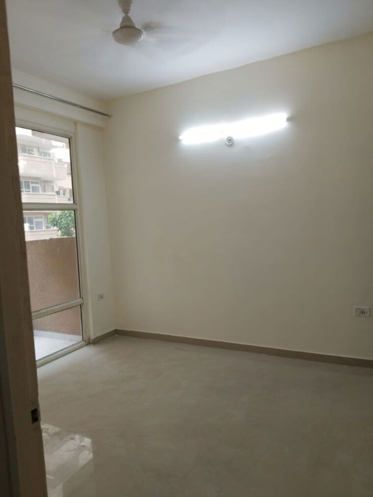 Room, pyramid-urban-homes-2 2 Bedroom 616 Sq.Ft. Apartment In Sector 86 Gurgaon 10664037