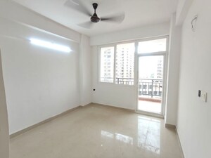 Room in 2 BHK Apartment at Landmark The Homes 81, Sector 81 – for Rent