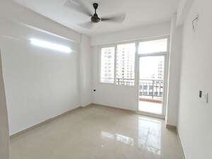 Room in 2 BHK Apartment at Landmark The Homes 81, Sector 81 – for Rent