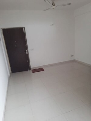 Room in 2 BHK Apartment at Signature Global Synera, Sector 81 – for Rent