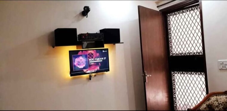 undefined, mehrauli 1 Bedroom 550 Sq.Ft. Builder Floor In Mehrauli Delhi 10664089