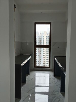Room in 2 BHK Apartment at Raymond Ten X Era, Pokhran Road No One – for Sale