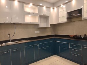 Kitchen in 3 BHK Apartment at Omaxe R2, Gomti Nagar – for Rent