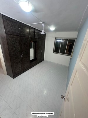 Room in 1 BHK Apartment at Leo Eminence, Bandra East – for Rent
