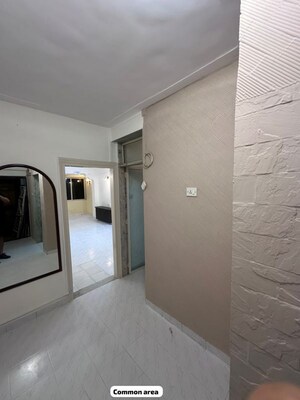 Room in 1 BHK Apartment at Leo Eminence, Bandra East – for Rent