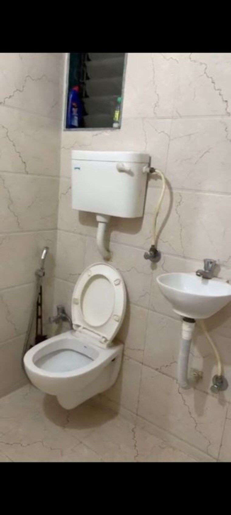 Bathroom, shivaji park 1 Bedroom 300 Sq.Ft. Apartment In Shivaji Park Mumbai 10664105
