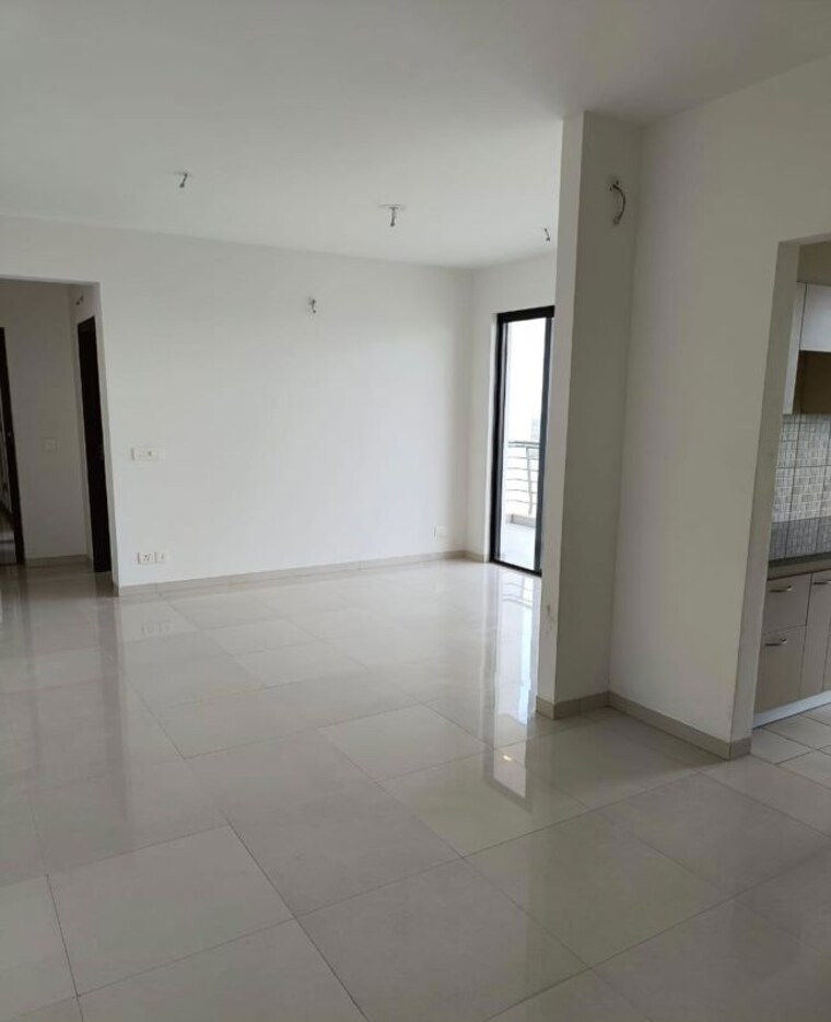 Room, whiteland-urban-resort 4 Bedroom 3987 Sq.Ft. Apartment In Sector 103 Gurgaon 10664101