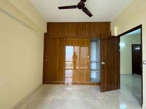 Room in 2 BHK Apartment at MRG Ultimus, Sector 90 – for Rent
