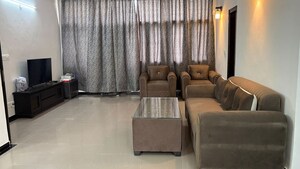 Living Room in 2 BHK Builder Floor at Sector 57 – for Rent