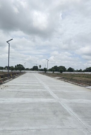  Plot For Sale in Shankarpalli