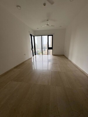 2 BHK Apartment For Rent in Lodha The Park, Worli