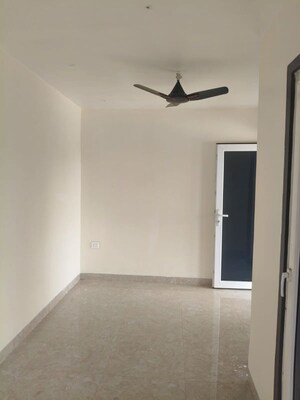 Room in 3 BHK Penthouse at Uzan Bazar – for Rent