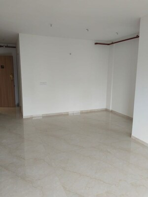 Room in 3 BHK Apartment at Godrej Urban Park, Chandivali – for Rent