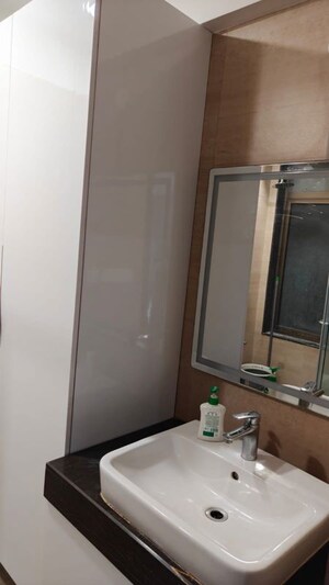 Furnished Amenities in 2 BHK Apartment at K Raheja Ascencio, Chandivali – for Rent